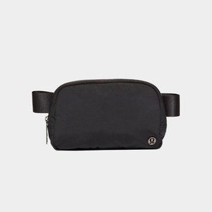 Lululemon Everywhere Belt Bag